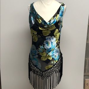 Vintage cache top Details Details Details ✴️